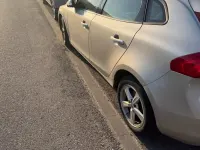 Gebraucht Volvo V40 120 PS (88 kW) 2018 Gold Limousine