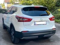 gebraucht Nissan Qashqai 1.2 DIG-T Xtronic N-CONNECTA N-CONNECTA