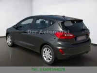 Używany Ford Fiesta Cool & Connect 101 KM (74 kW) 2018 Szary Hatchback