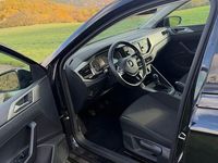 Gebraucht VW Polo Comfortline 75 PS (55 kW) 2017 Schwarz Limousine