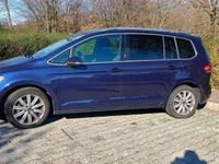 Gebraucht VW Touran Highline 150 PS (110 kW) 2022 Blau Van / Kleinbus