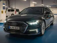 Gebraucht Audi A8 340 PS (250 kW) 2019 Mythosschwarz metallic Limousine