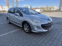 Gebraucht Peugeot 308 Premium 120 PS (88 kW) 2011 Silber Kombi