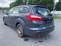 Gebraucht Ford Focus Trend 116 PS (85 kW) 2012 Grau Kombi