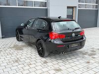 Gebraucht BMW 120 Advantage 184 PS (135 kW) 2018 Schwarz Kleinwagen