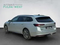 Neu Skoda Superb SportLine 204 PS (150 kW) 2026 Silber Kombi