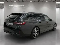 Gebraucht BMW 520 M Sport 190 PS (139 kW) 2025 Grau Limousine