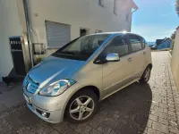 Gebraucht Mercedes A180 116 PS (85 kW) 2011 Silber Limousine