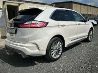 Gebraucht Ford Edge Vignale 238 PS (175 kW) 2019 Arktisweiß (metallic) SUV