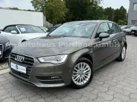 Gebraucht Audi A3 Ambiente 125 PS (91 kW) 2015 Grau Limousine