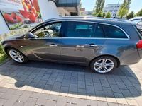Gebraucht Opel Insignia Cosmo 160 PS (117 kW) 2009 Grau Kombi