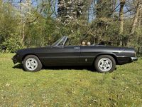 Gebraucht Alfa Romeo Spider 126 PS (92 kW) 1983 Schwarz Cabrio