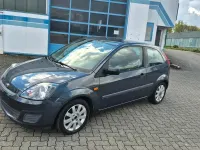 Używany Ford Fiesta 80 KM (58 kW) 2007 Szary Hatchback