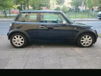 Occasion Mini ONE 90 PK (66 kW) 2004 Zwart Hatchback