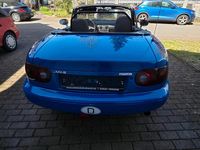 Second-hand Mazda MX5 115 CP (84 kW) 1991 Albastru Cabrio