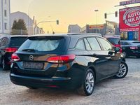 Gebraucht Opel Astra 131 PS (96 kW) 2022 Schwarz Kombi