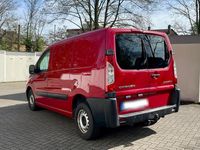 Second-hand Citroën Jumpy 90 CP (66 kW) 2011 Roșu Monovolum