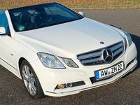 Gebraucht Mercedes E220 Avantgarde 170 PS (125 kW) 2011 Weiß Cabrio