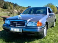 Gebraucht Mercedes C180 122 PS (89 kW) 1995 Grau Limousine