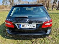Gebraucht Mercedes E350 Elegance 292 PS (214 kW) 2011 Schwarz Limousine