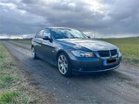 Gebraucht BMW 318 143 PS (105 kW) 2008 Grau Limousine