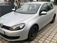 Gebraucht VW Golf VI 105 PS (77 kW) 2010 Silber Kleinwagen