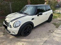 Usado Mini Cooper 122 HP (89 kW) 2013 Branco Citadino