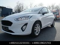 Gebraucht Ford Fiesta Cool & Connect 95 PS (69 kW) 2021 Weiß Kleinwagen