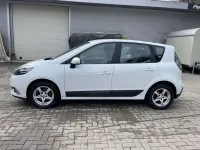 Gebraucht Renault Scénic III Dynamique 110 PS (80 kW) 2012 Weiß Van / Kleinbus