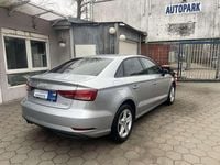 Gebraucht Audi A3 Ambition 116 PS (85 kW) 2018 Grau Limousine