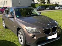 Gebraucht BMW X1 150 PS (110 kW) 2010 Braun SUV