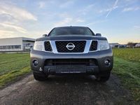 Gebraucht Nissan Navara 190 PS (139 kW) 2011 Grau Pickup