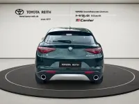 Gebraucht Alfa Romeo Stelvio Lusso 280 PS (205 kW) 2018 Grün SUV