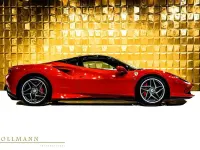 Second-hand Ferrari F8 719 CP (528 kW) 2022 Roșu Coupe