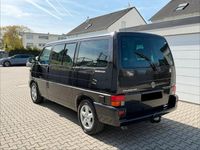 Second-hand VW T4 151 CP (111 kW) 2002 Negru Van