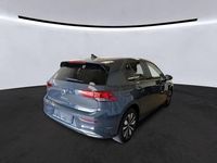 Gebraucht VW Golf VIII Move 110 PS (80 kW) 2024 Grau Limousine