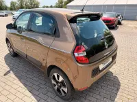 Gebraucht Renault Twingo Life 69 PS (50 kW) 2017 Braun Kleinwagen