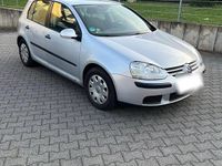 Gebraucht VW Golf V 90 PS (66 kW) 2005 Silber Kleinwagen
