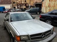 Gebraucht Mercedes 560 300 PS (220 kW) 1987 Silber Coupé