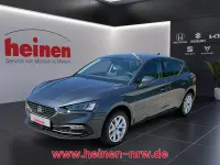 Neu Seat Leon 150 PS (110 kW) 2025 Grau Limousine