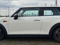 Second-hand Mini ONE 75 CP (55 kW) 2015 Alb Hatchback