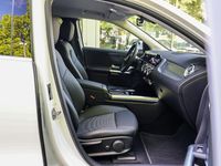 Gebraucht Mercedes EQA250 Progressive 139 kW (190 PS) 2024 Weiss polarweiß SUV