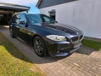 Gebraucht BMW 530 245 PS (180 kW) 2011 Schwarz Kombi