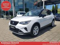 Neu Seat Arona FR 116 PS (85 kW) 2025 Nevadaweiss dach schwarz SUV