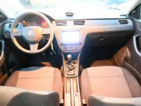 Käytetty Skoda Rapid 75 HP (55 kW) 2014 Valkoinen Sedan
