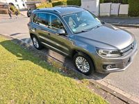Gebraucht VW Tiguan Cup 140 PS (102 kW) 2015 Grau SUV