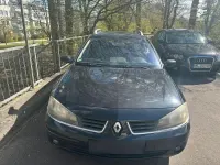 Occasion Renault Laguna III 150 ch (110 kW) 2007 Noir Break