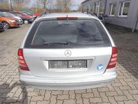 Gebraucht Mercedes C200 122 PS (89 kW) 2005 Silber Kombi