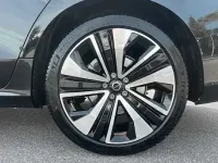 Używany Volvo V60 Core 197 KM (144 kW) 2025 Czarny Kombi