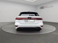 Używany Audi A6 e-tron Ambiente 239 kW (326 KM) 2025 Szary Kombi